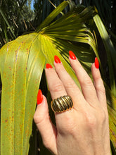 Load image into Gallery viewer, Milor Italy 14k Resin Ring Size 9.25