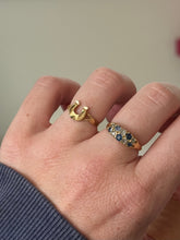 Load image into Gallery viewer, Antique Blue Sapphire & Diamond 18k Gold Ring Size 6.75