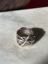 Load image into Gallery viewer, Silpada Mermaid Pearl Sterling Silver Ring Size 8