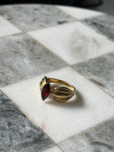 Load image into Gallery viewer, y2k Red Glass Gold Vermeil Ring Size 9.5