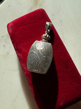 Load image into Gallery viewer, Etched Sterling Silver Pendant