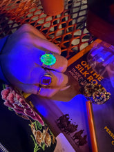 Load image into Gallery viewer, Uranium Glass 10k Yellow Gold Ring