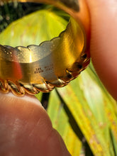 Load image into Gallery viewer, Milor Italy 14k Resin Ring Size 9.25