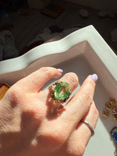 Load image into Gallery viewer, Uranium Glass 10k Yellow Gold Ring