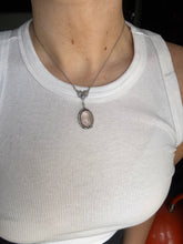 Load image into Gallery viewer, White 10k Gold Enamel Rose Quartz Seed Pearl Necklace 16”