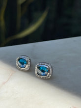 Load image into Gallery viewer, David Yurman Sterling & 14k Post Back Earrings