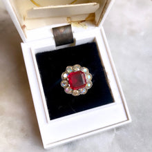 Load image into Gallery viewer, Vintage Flower Halo Sterling Silver Ring Size 5.75