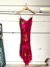Load image into Gallery viewer, Vintage May Queen Flowy Dress- Size Small