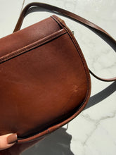 Load image into Gallery viewer, Vintage Coach Tan Leather Crossbody Purse