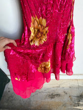 Load image into Gallery viewer, Vintage May Queen Flowy Dress- Size Small