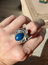 Load image into Gallery viewer, Vintage Lapis Sterling Silver Ring Size 8
