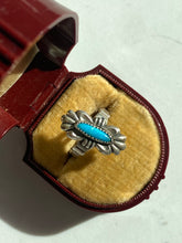 Load image into Gallery viewer, Turquoise Vintage Sterling Silver Ring
