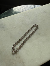Load image into Gallery viewer, Flat Mariner Sterling Silver Bracelet 7.25”
