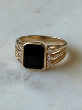 Load image into Gallery viewer, Black Onyx &amp; Diamond 14k Yellow Gold Ring Size 7.75
