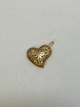 Load image into Gallery viewer, Cutout Heart 14k Gold Pendant
