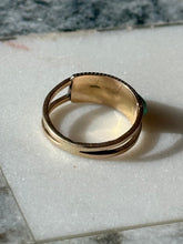 Load image into Gallery viewer, Vintage Southwestern Opal Black Onyx Inlay 14k Gold Ring Size 6
