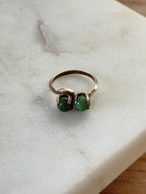 Load image into Gallery viewer, Green Toi et Moi 10k Gold Filled Espo Ring Size 4.75
