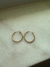 Load image into Gallery viewer, Classic 14k Yellow Gold Hoops
