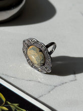 Load image into Gallery viewer, Vintage Sterling Silver Ring Size 4.25
