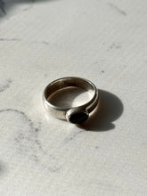 Load image into Gallery viewer, Vintage Peridot Sterling Silver Ring Size 7
