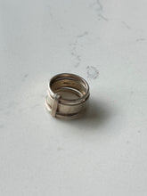 Load image into Gallery viewer, Trilogy Mexico Vintage Sterling Ring Size 7
