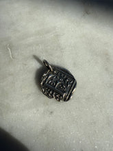 Load image into Gallery viewer, Vintage Intaglio Sterling Silver ‘F’ Charm
