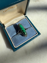 Load image into Gallery viewer, Vintage Malachite Sterling Silver Ring Size 5.5
