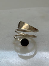 Load image into Gallery viewer, Mexico Black Onyx Sterling Silver Ring Size 7.5
