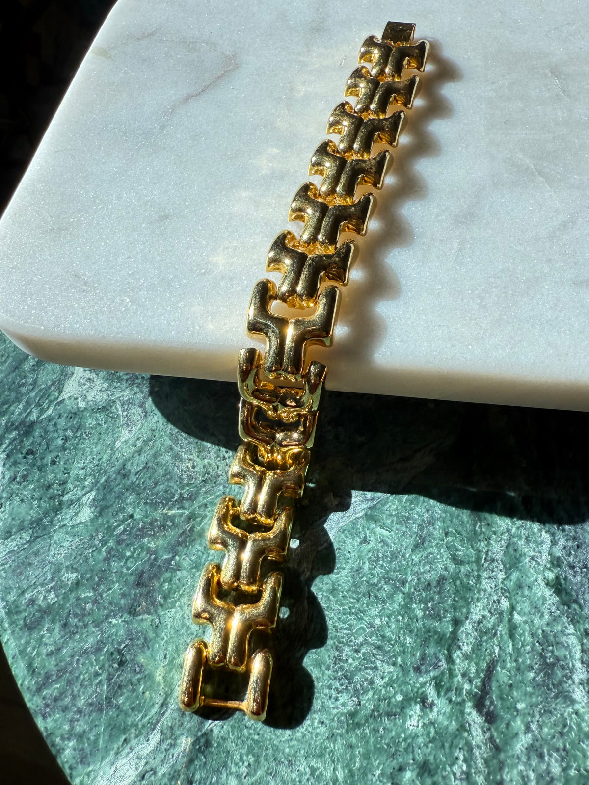 Chunky Gold Plated Costume Bracelet 7.5”