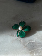 Load image into Gallery viewer, Vintage Green Enamel Clover Brooch
