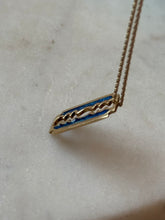 Load image into Gallery viewer, Vintage 18k Yellow Gold Blue Enamel Razor
