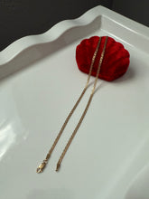 Load image into Gallery viewer, Flat Mariner 14k Yellow Gold Chain 20”
