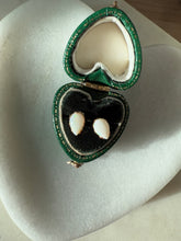 Load image into Gallery viewer, Vintage Opal 14k Yellow Gold Push Back Earrings
