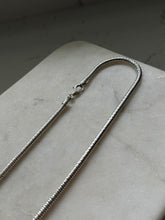 Load image into Gallery viewer, Vintage Milor 950 High Yield Silver Chain 18”
