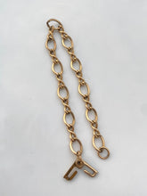 Load image into Gallery viewer, Oval Link 12k Gold Filled Bracelet w/ Sister Hook Clasp
