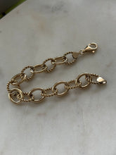 Load image into Gallery viewer, Italian Gold Vermeil Bracelet 7.5”
