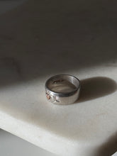 Load image into Gallery viewer, Vintage Hearts of Claddagh Sterling Silver Two-Tone Ring Size 7
