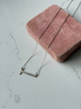 Load image into Gallery viewer, Vintage Hammer Sterling Silver Necklace
