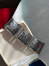Load image into Gallery viewer, Floral Etched Sterling Silver Panel Link Bracelet 7.5”
