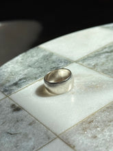 Load image into Gallery viewer, Vintage Sterling Silver Cigar Band Size 6.5
