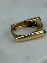 Load image into Gallery viewer, Vintage Modernist 18k Yellow Gold Cabochon Ring Size 7
