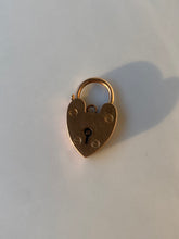 Load image into Gallery viewer, Antique 9k Gold Heart Padlock Clasp
