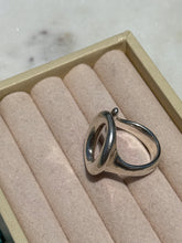 Load image into Gallery viewer, Tiffany &amp; Co. Elsa Peretti Sterling Ring Size 6
