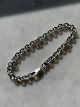 Load image into Gallery viewer, Vintage Solid Sterling Cable Link Bracelet 7.5”
