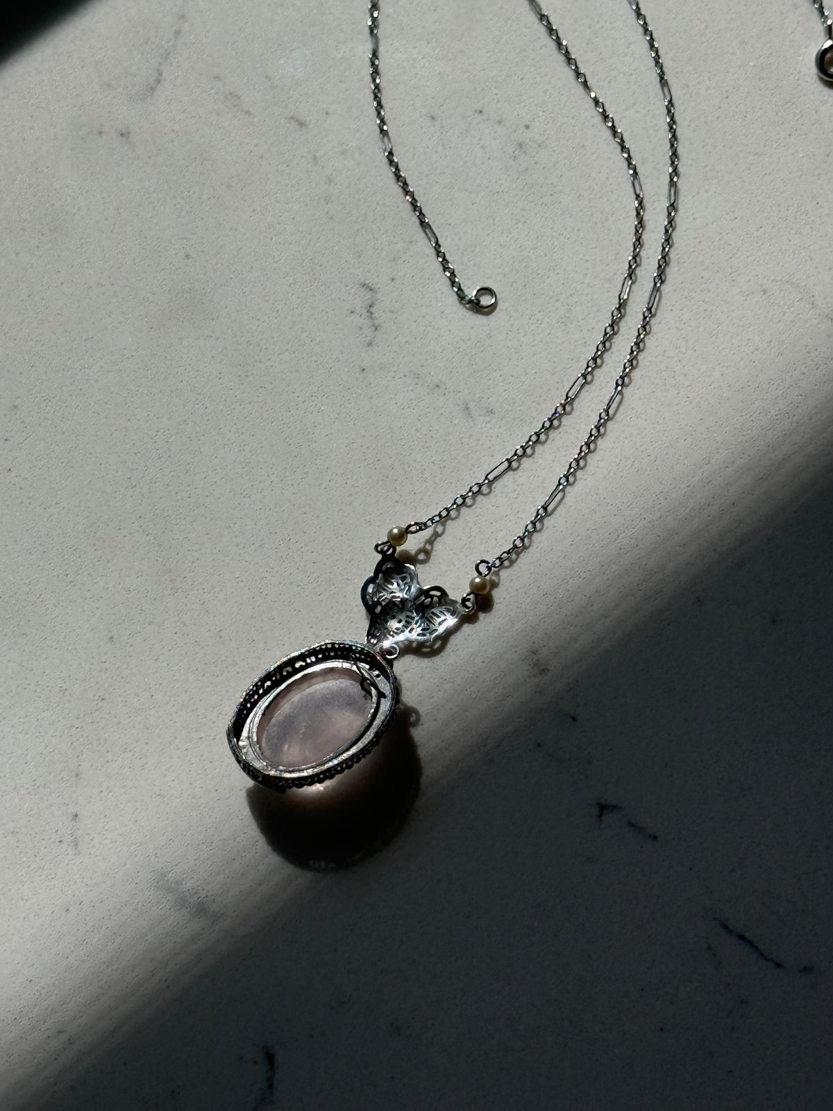 Vintage 1930s Rose Quartz Seed Pearl Enamel 10k White Gold Filigree Necklace 16”