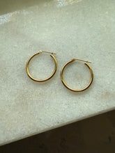 Load image into Gallery viewer, Classic 14k Yellow Gold Hoops
