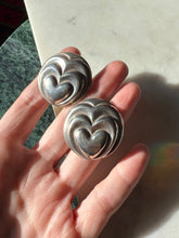 Load image into Gallery viewer, Vintage Chunky Ribbed Heart Post Back Earrings
