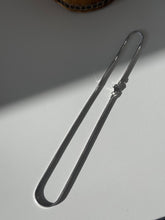 Load image into Gallery viewer, Vintage Italian Sterling Silver Snake Chain 18”
