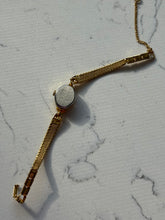 Load image into Gallery viewer, Vintage Heart Face Gold Tone Wristwatch
