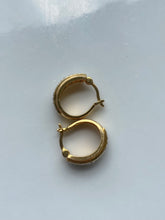 Load image into Gallery viewer, Gold Vermeil Vintage Mini Hoop Earrings
